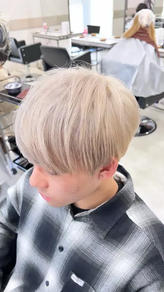 メンズ カラースペシャリスト ・齊藤 羽瑠輝のヘアスタイル