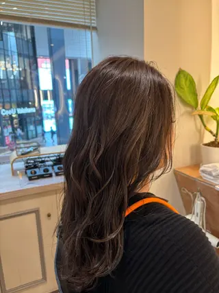 セミロング カラー Lian Tokyo所属・樋口 将輝のヘアスタイル