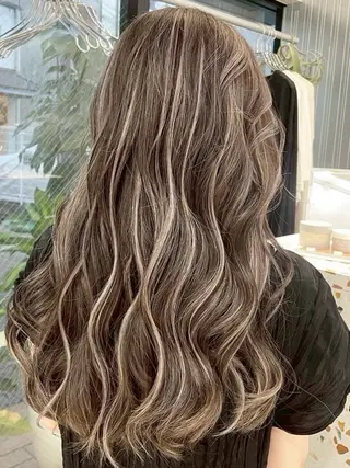 ロング 💫ハイライト/レイ ヤー/原宿💫のヘアスタイル