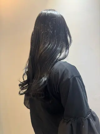ロング 透明感カラー 🤍のヘアスタイル