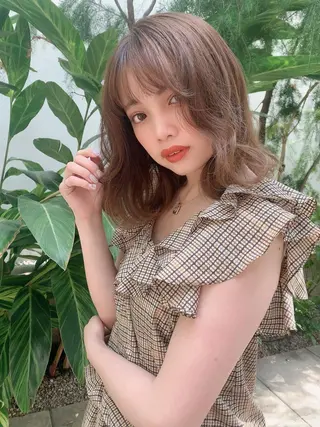 ミディアム カラー 透明感/オリーブ/ グレージュ/YUKAのヘアスタイル