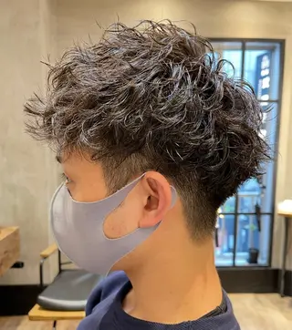 ショート パーマ メンズ lana hair  新宿髪質改善トリートメント新宿三丁目【ラナヘアー】所属・新宿メンズ専門 髪質改善パーマ特化のヘアスタイル