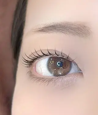 マツエク・マツパ 有薗 こころのヘアスタイル