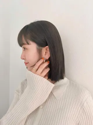 ミディアム 義本 風佳のヘアスタイル