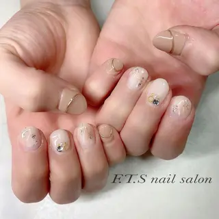 ネイル F.T.S nailのネイルデザイン