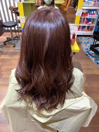 ロング カラー 工藤 彩花のヘアスタイル