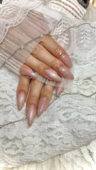 ネイル studio tam 髙橋彩夏のネイルデザイン