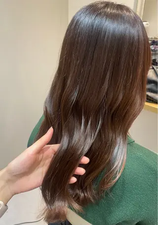 ロング カラー 鈴木 りやのヘアスタイル