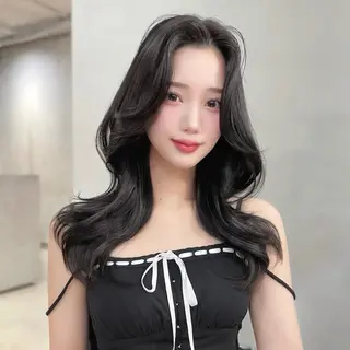 ミディアム カラー モテ韓国ヘア/ レイヤー🤍RIKAのヘアスタイル