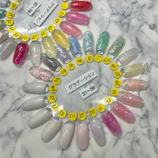 ネイル Nail＆Eyelash 神戸 MAXKELLY所属・YOSHIDA 🌿のネイルデザイン