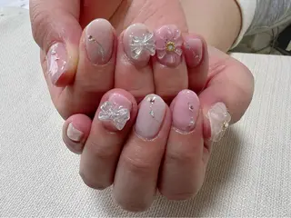 ネイル t. yoshizawaのネイルデザイン