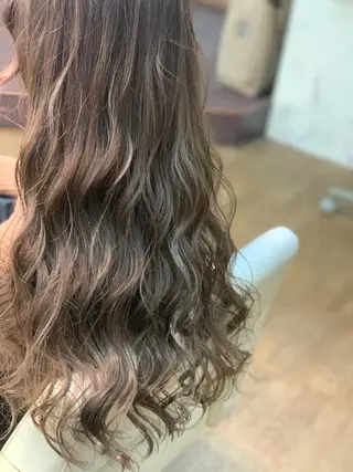 ロング カラー 清光 泰之のヘアスタイル