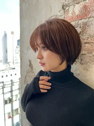 ショート カラー 💍新宿ショート 💍岩田莉奈のヘアスタイル
