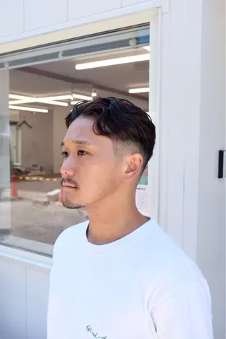 ショート past and new所属・田島 塁のヘアスタイル