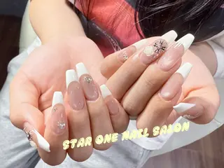 ネイル STAR ONE NAIL SALON所属・星 あみのネイルデザイン