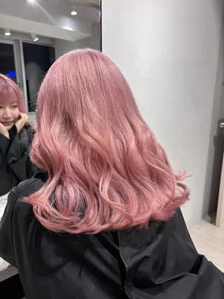 ミディアム 瀬戸 杏珠のヘアスタイル