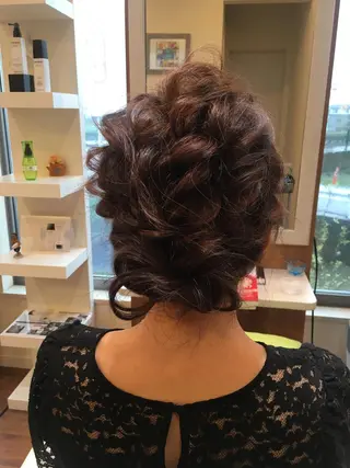 ヘアアレンジ 小濱 秀人のヘアスタイル