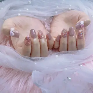 ネイル パーツ全部¥110 サロンミミのネイルデザイン