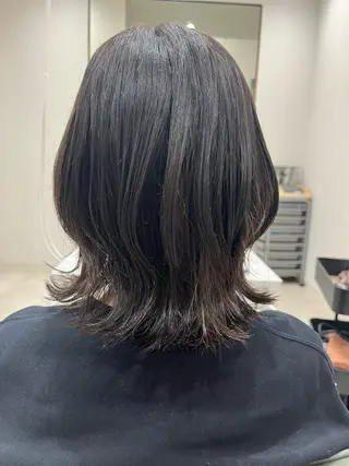 カラー Lapel green所属・カラーモデル Takahataのヘアスタイル