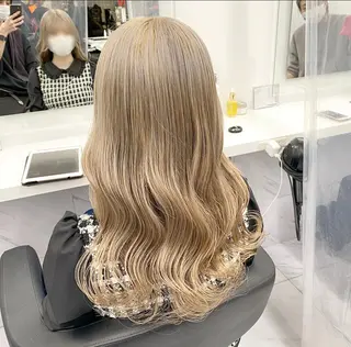 セミロング カラー ヘアアレンジ Alea by  little横浜所属・💞あざと可愛い💞 児玉大地のヘアスタイル