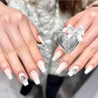 ネイル fein. rion☁️のネイルデザイン