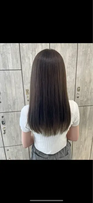 セミロング カラー Queen's  gate昭和所属・藤原 亮太のヘアスタイル