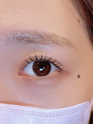 マツエク・マツパ miien(SALONVILLAGE内)所属・MOE /渋谷・明治神宮前のマツエク・マツパデザイン