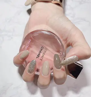 ネイル 小林 莉奈のネイルデザイン