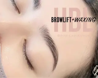 アイブロウ eyelash salon soL所属・アイラッシュサロン soL HIKARUのマツエク・マツパデザイン