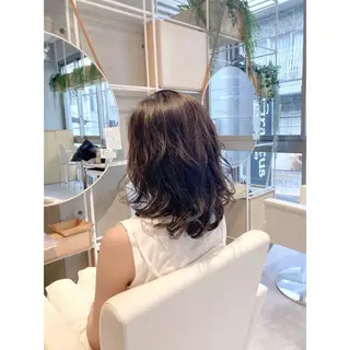 セミロング カラー Grantus (グランタス )のヘアスタイル