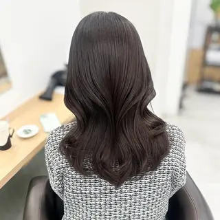 ミディアム カラー ブリーチなし/レイヤ ー特化🌈Tommyのヘアスタイル