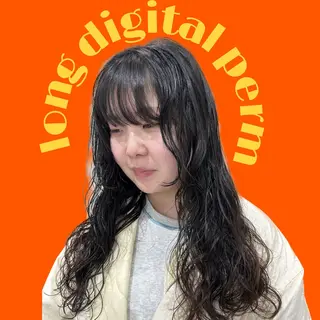 ロング パーマ hollo原宿所属・パーマ/ハイトーン 🎀Rumiのヘアスタイル