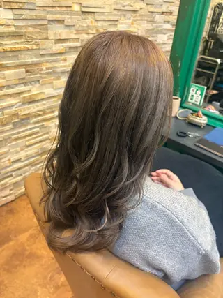 ロング カラー BENIHA  ︎︎のヘアスタイル