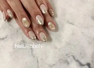 ネイル ネイルリボン 受付スタッフのネイルデザイン