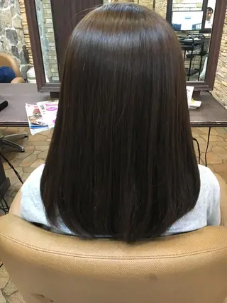 ミディアム Kana .のヘアスタイル