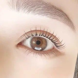 マツエク・マツパ saade所属・saade Mieの眉毛・アイブロウイメージ