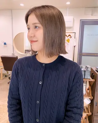 ショート カラー 板谷みさき /艶ボブ/藤沢美容室のヘアスタイル