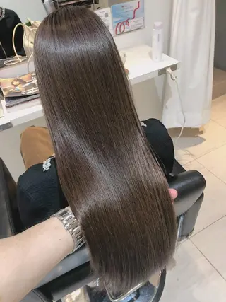 セミロング 山本翔一郎 韓国顔周りレイヤーのヘアスタイル