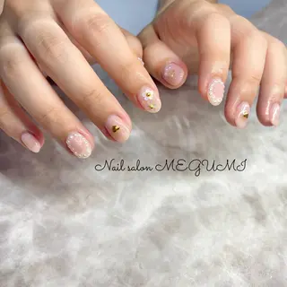 ネイル Nail salon MEGUMIのネイルデザイン