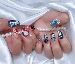 ネイル 高島 夏海のネイルデザイン