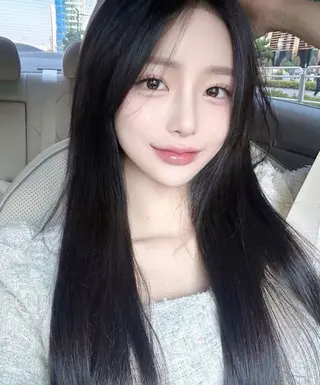 カラー 韓国風暗髪ヘア🤍 🫧MIREIのヘアスタイル