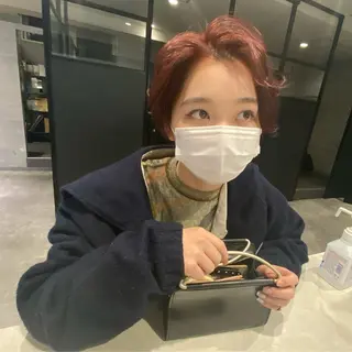 ショート カラー MIES amane(アマネ)のヘアスタイル