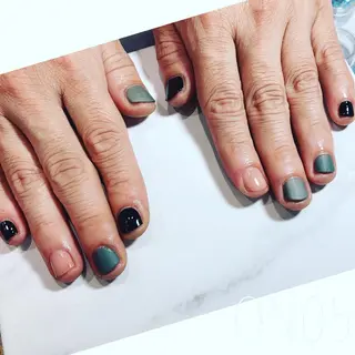 ネイル 園 寛子 （ネイリスト）のネイルデザイン