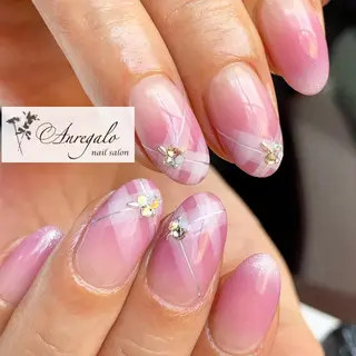 ネイル nail salon Anregalo《アンレガロ》所属・橋本 麻未のネイルデザイン
