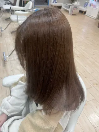 カラー 吉元 結衣佳のヘアスタイル