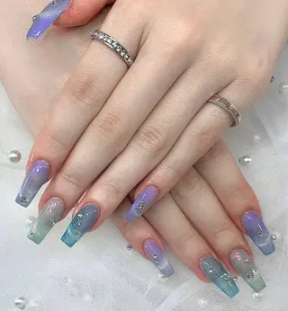 ネイル アユリ リリのネイルデザイン