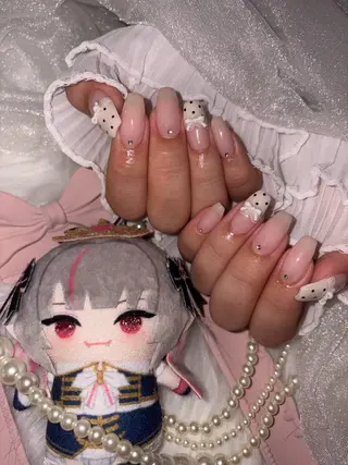 ネイル toyvenail 🖤enaのネイルデザイン