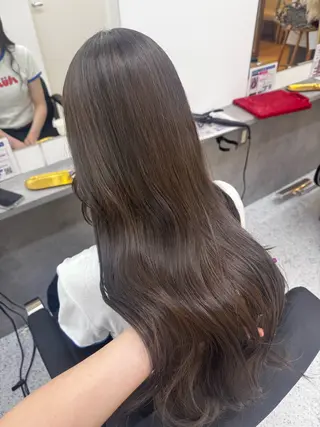 ロング カットカラー🩷 五島桜樫のヘアスタイル