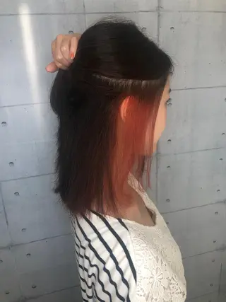 セミロング カラー 金沢 広美のヘアスタイル
