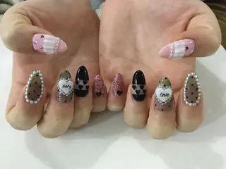 ネイル 💎🐰 saki. m 🐰💎のネイルデザイン